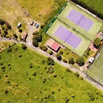 Nadira 지아르디니낙소스