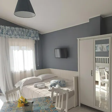 Nadira Giardini Naxos
