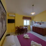 Nadira Giardini Naxos