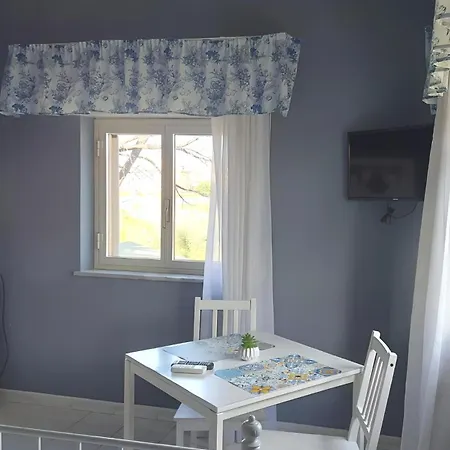 Nadira Lägenhetshotell Giardini Naxos