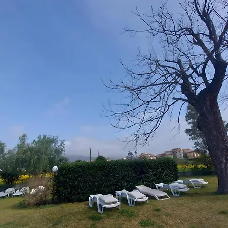 Nadira מלון דירות