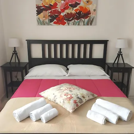 Nadira Apartmanhotel