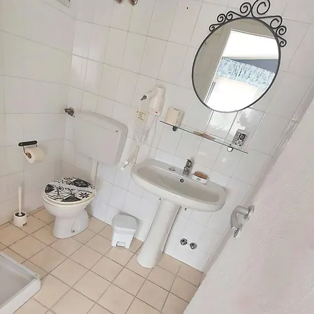 Nadira 公寓式酒店 4*