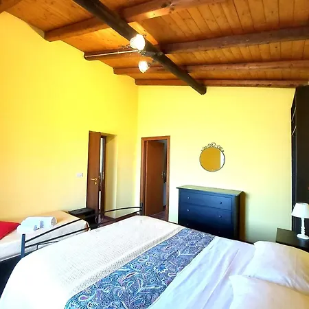 Apartmanhotel Nadira Giardini-Naxos