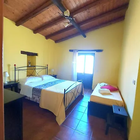 Nadira Apartmanhotel Giardini-Naxos