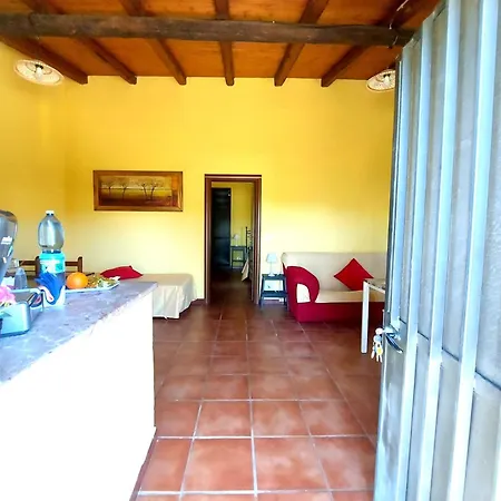 Nadira Apartmanhotel *