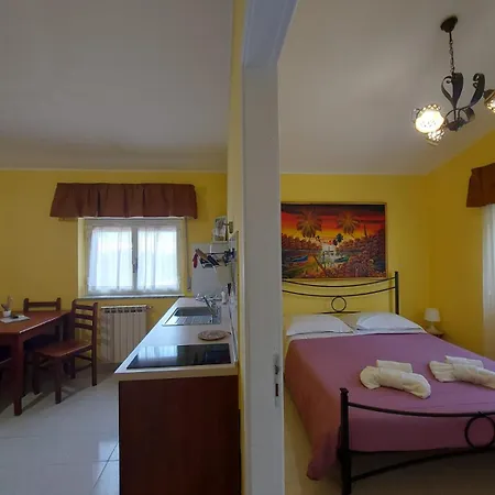 Nadira Apartmanhotel *