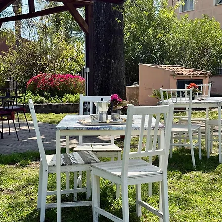 Apart Otel Nadira Giardini Naxos