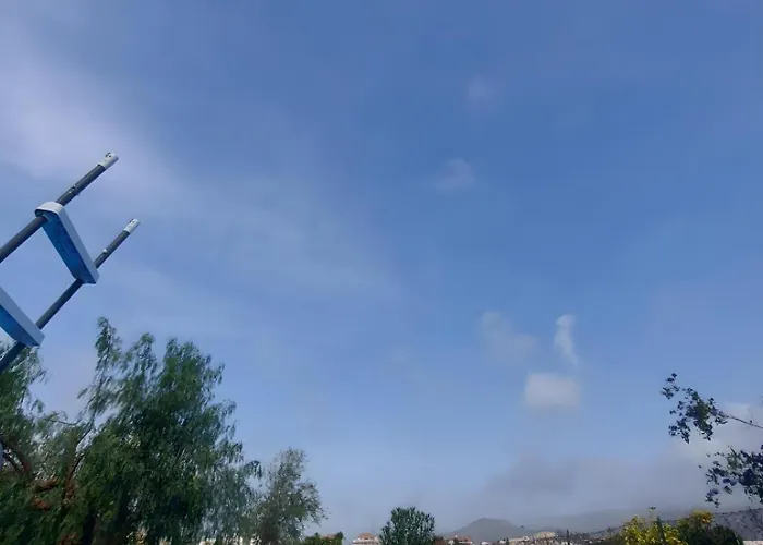 Nadira גיארדיני נאקסוס