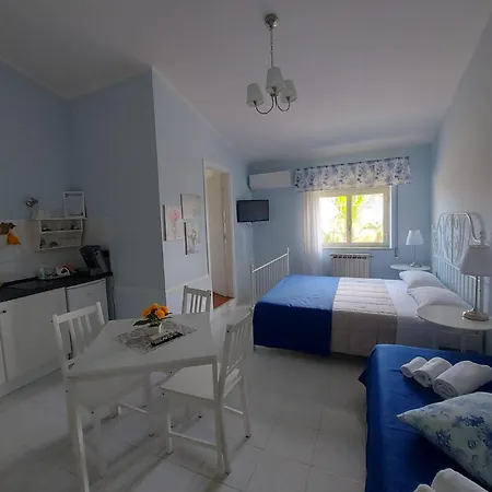 Nadira Aparthotel 4*